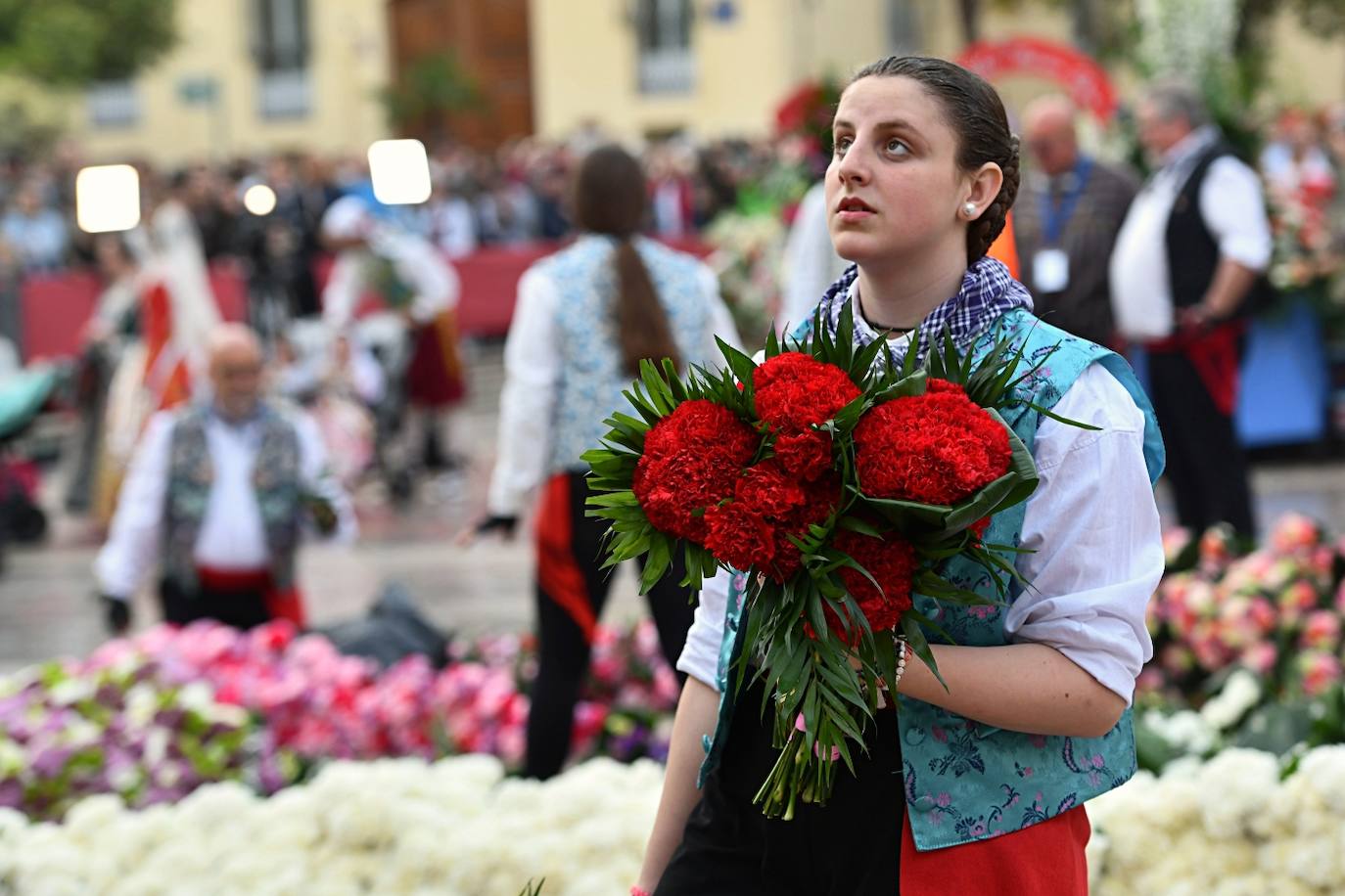 Búscate en la Ofrenda de las Fallas 2024: domingo 17 de marzo