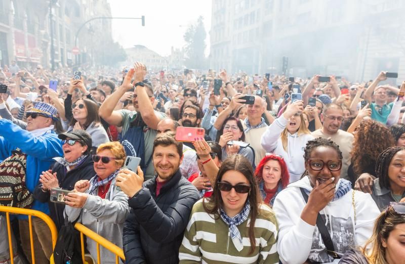 Búscate en la mascletà de este martes 19 de marzo