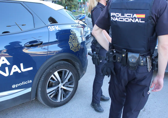 Agentes de la Policía Nacional.