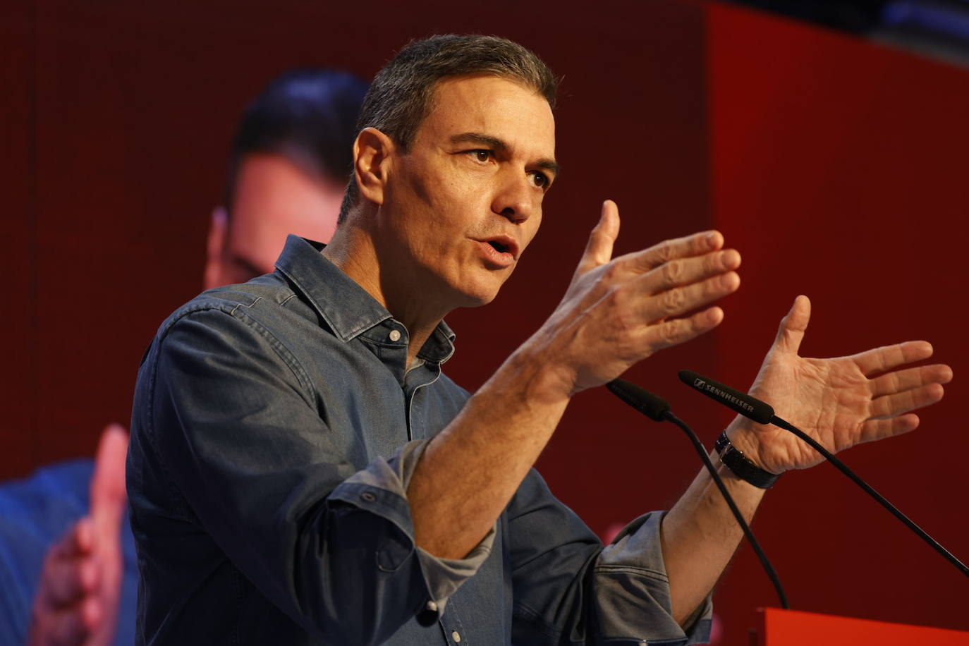 Pedro Sánchez cierra el congreso del PSPV junto a Diana Morant