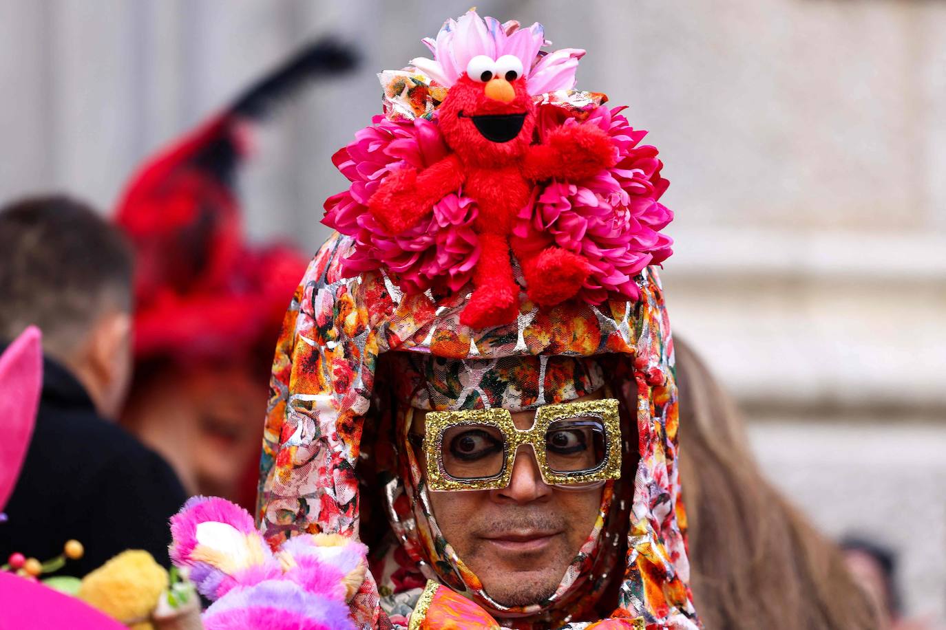 Nueva York celebra la Pascua con un desfile de llamativos sombreros