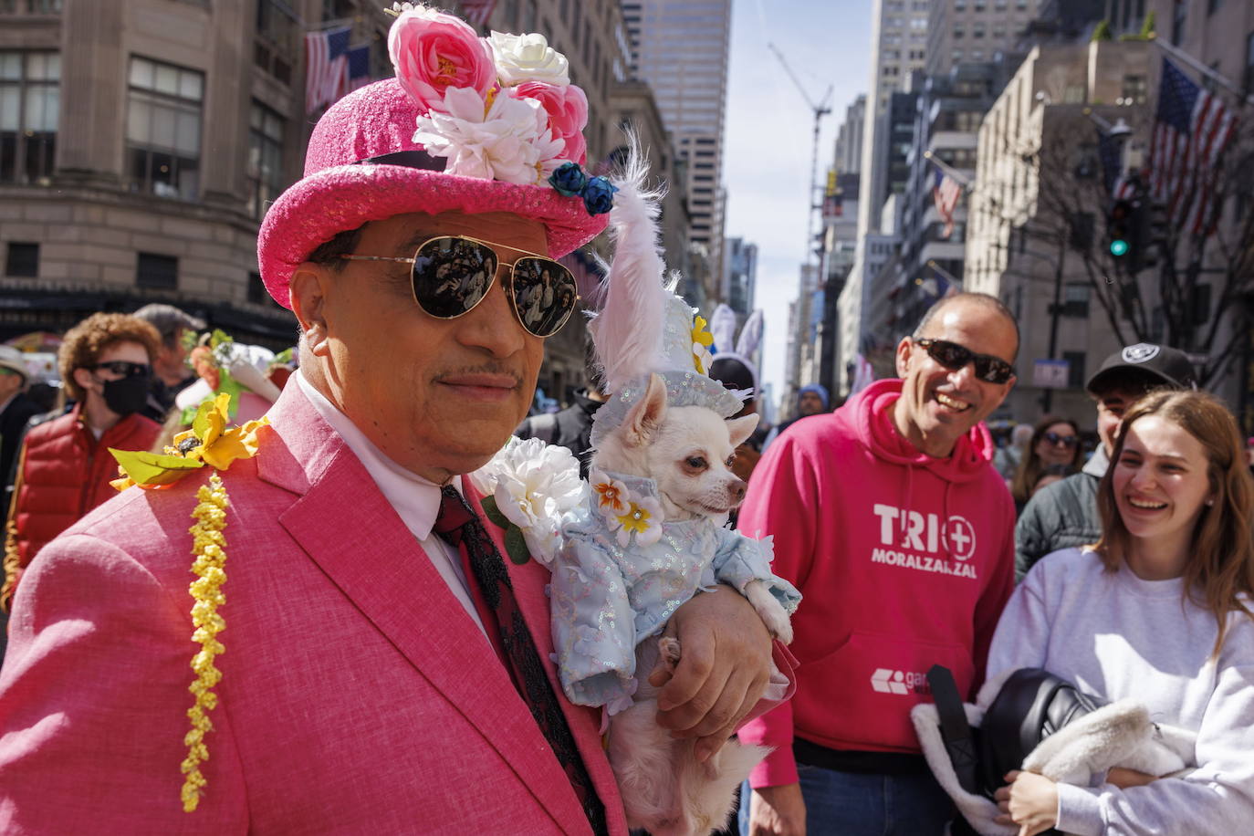 Nueva York celebra la Pascua con un desfile de llamativos sombreros