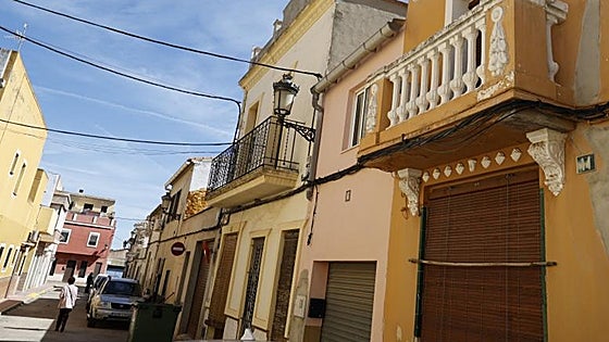 Investigan otros dos asaltos en Corbera y El Romaní de la banda que maniata y atraca a ancianos