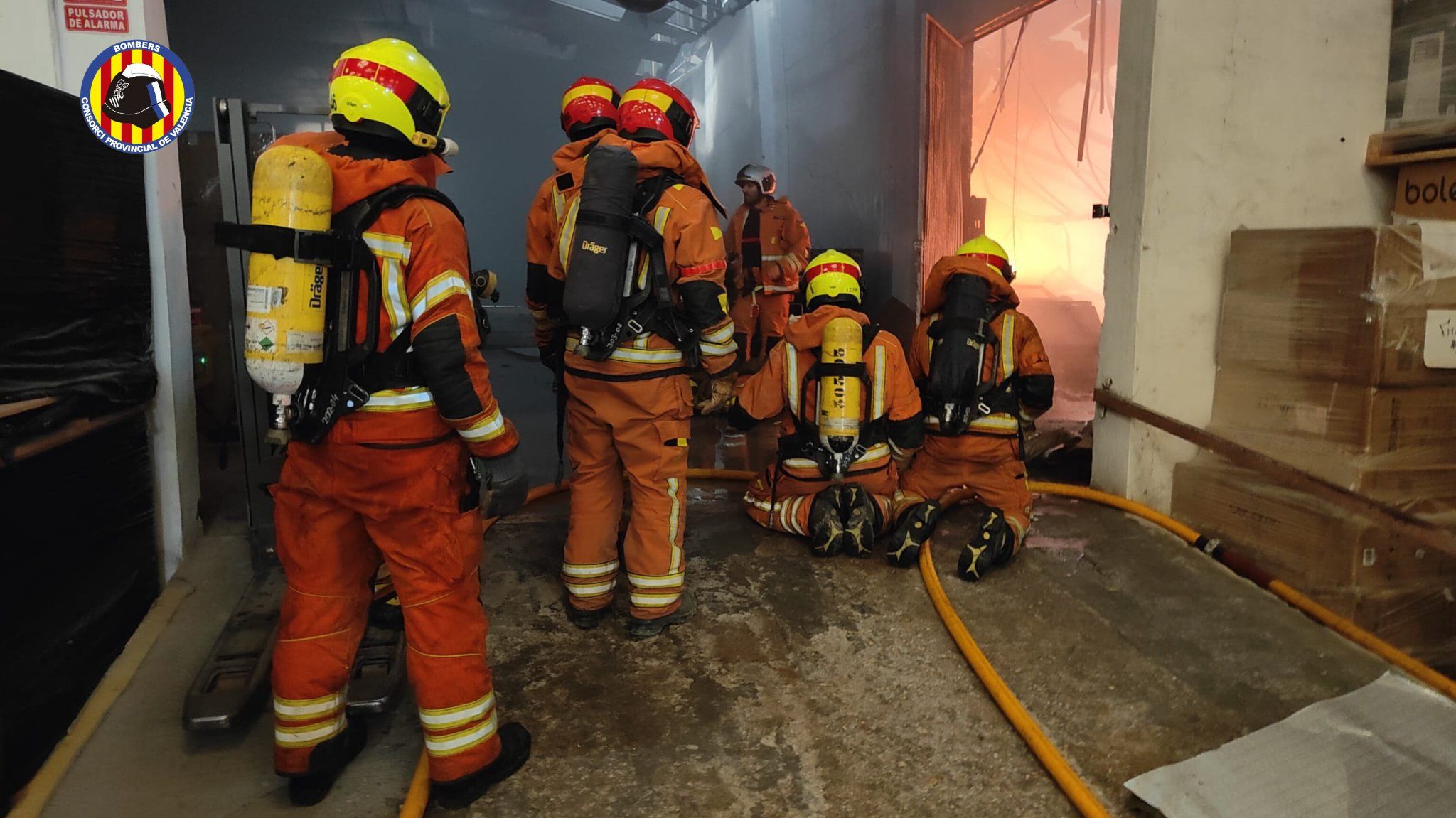 Incendio en una fábrica en Sollana