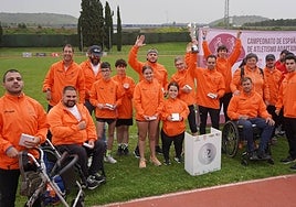 La selección valenciana de FESA recogiendo sus medallas en el Campeonato de España Absoluto por Comunidades Autónomas.