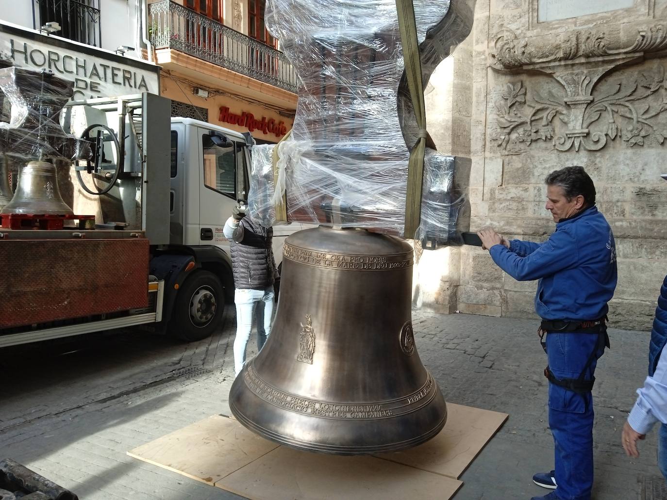 Fotos de las campanas de Santa Catalina en Valencia