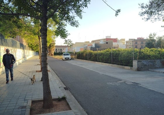 Calle Periodista Enrique Ginés de Castellar.