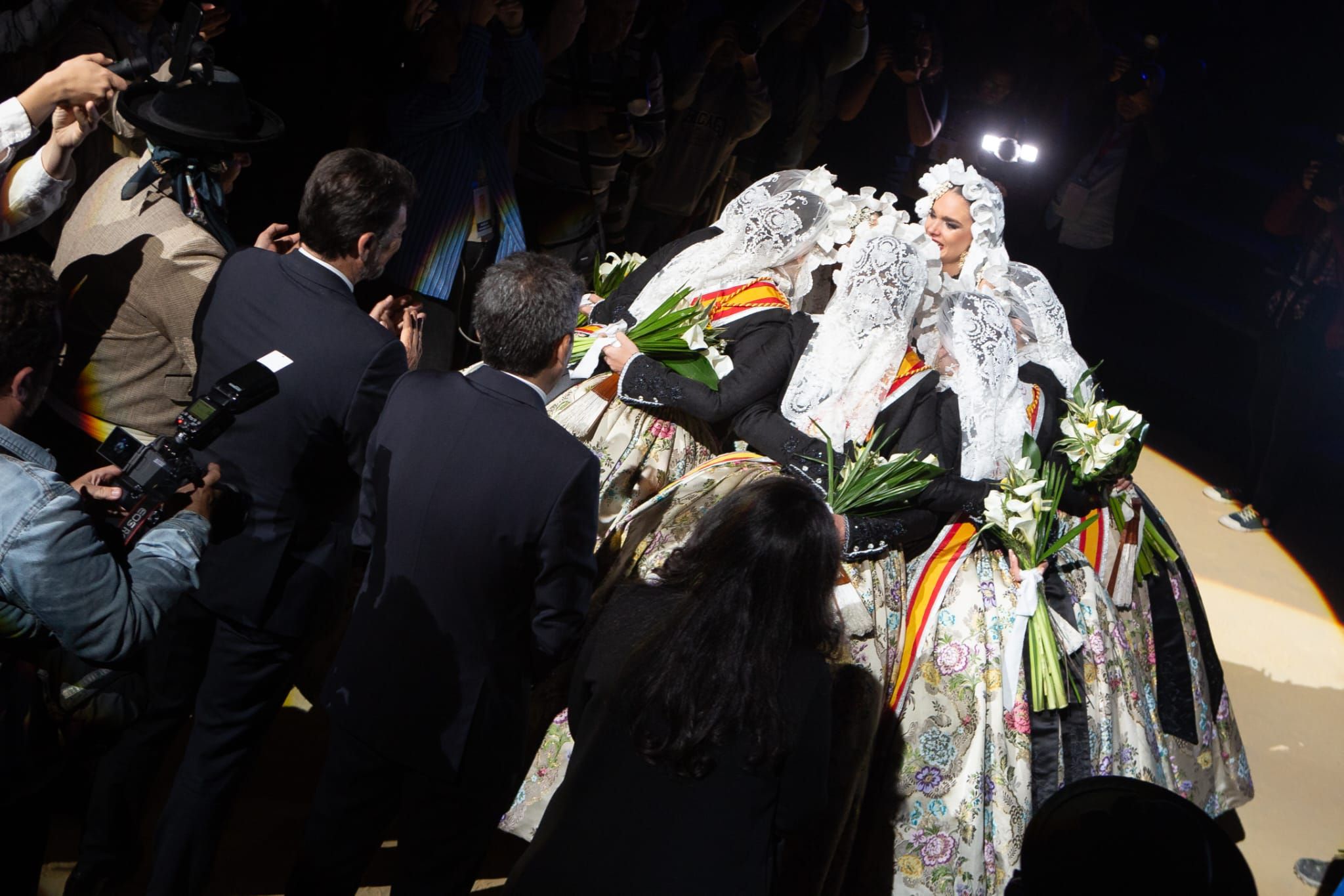 Así es la Bellea del Foc 2024 y sus Damas de Honor