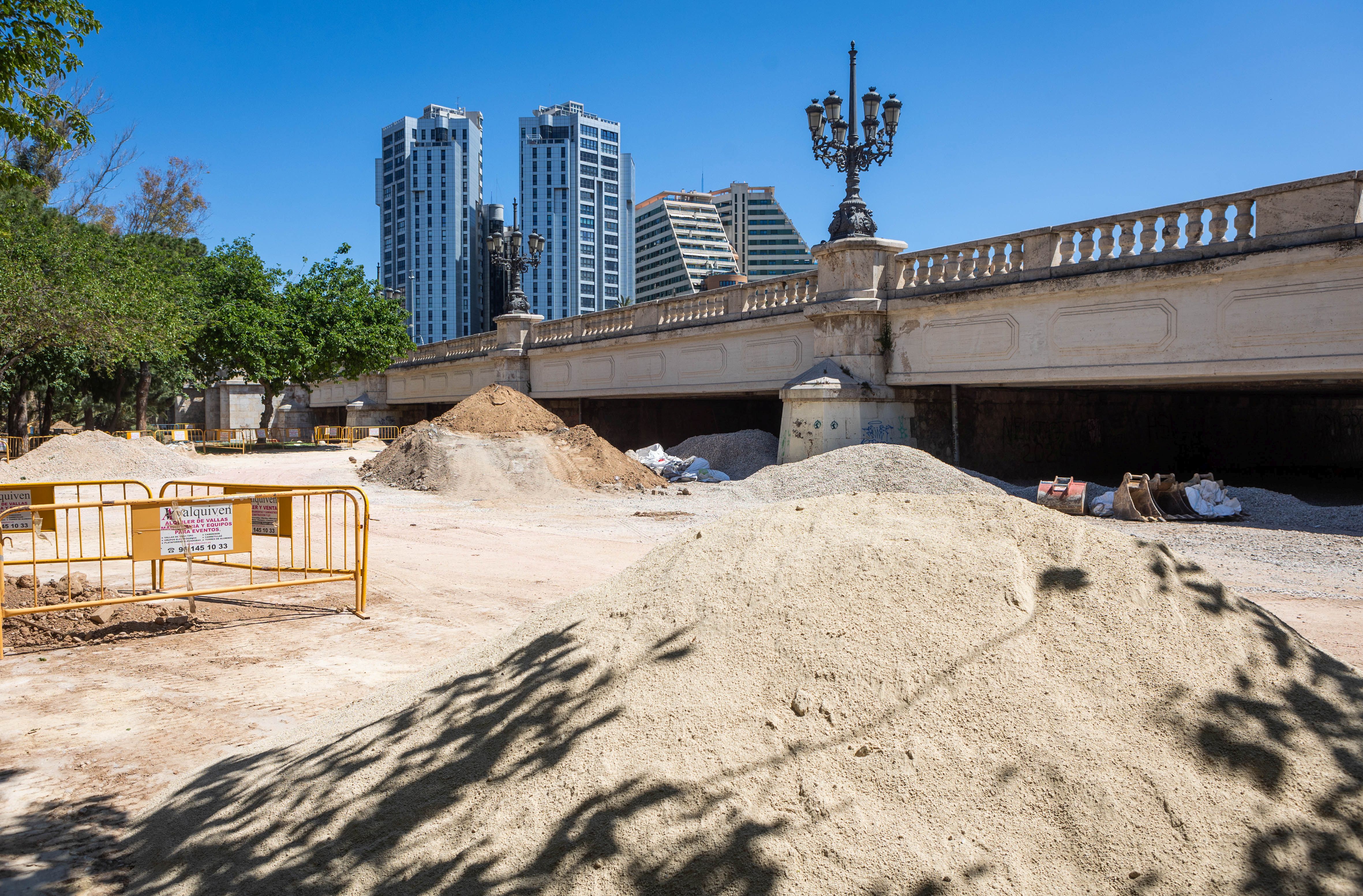 Obras en el antiguo cauce de Valencia