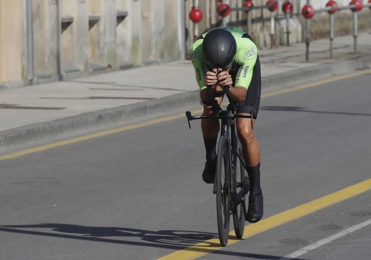 Un triatleta, en una imagen de archivo.