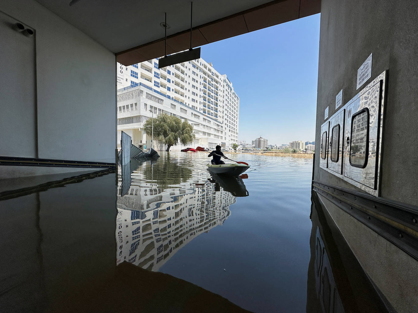 Las impactantes imágenes que han dejado las tormentas en Dubái