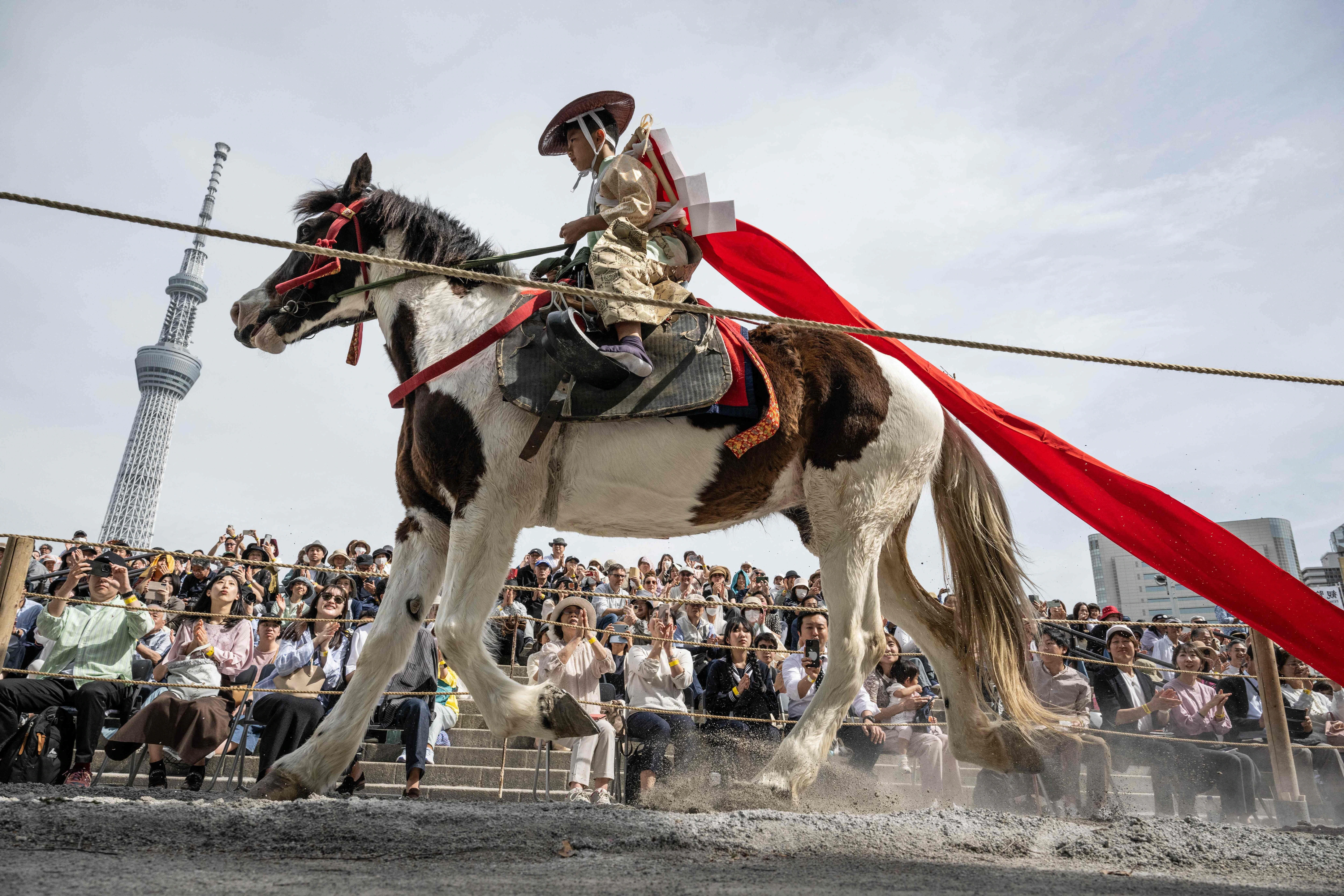 Yabusame, el ancestral tiro con arco a caballo de Japón | Las Provincias