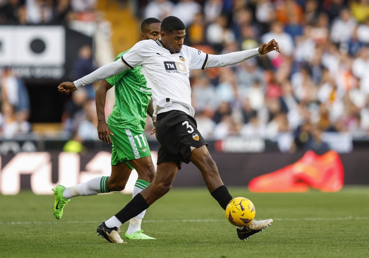 Mosquera durante el partido contra el Betis.