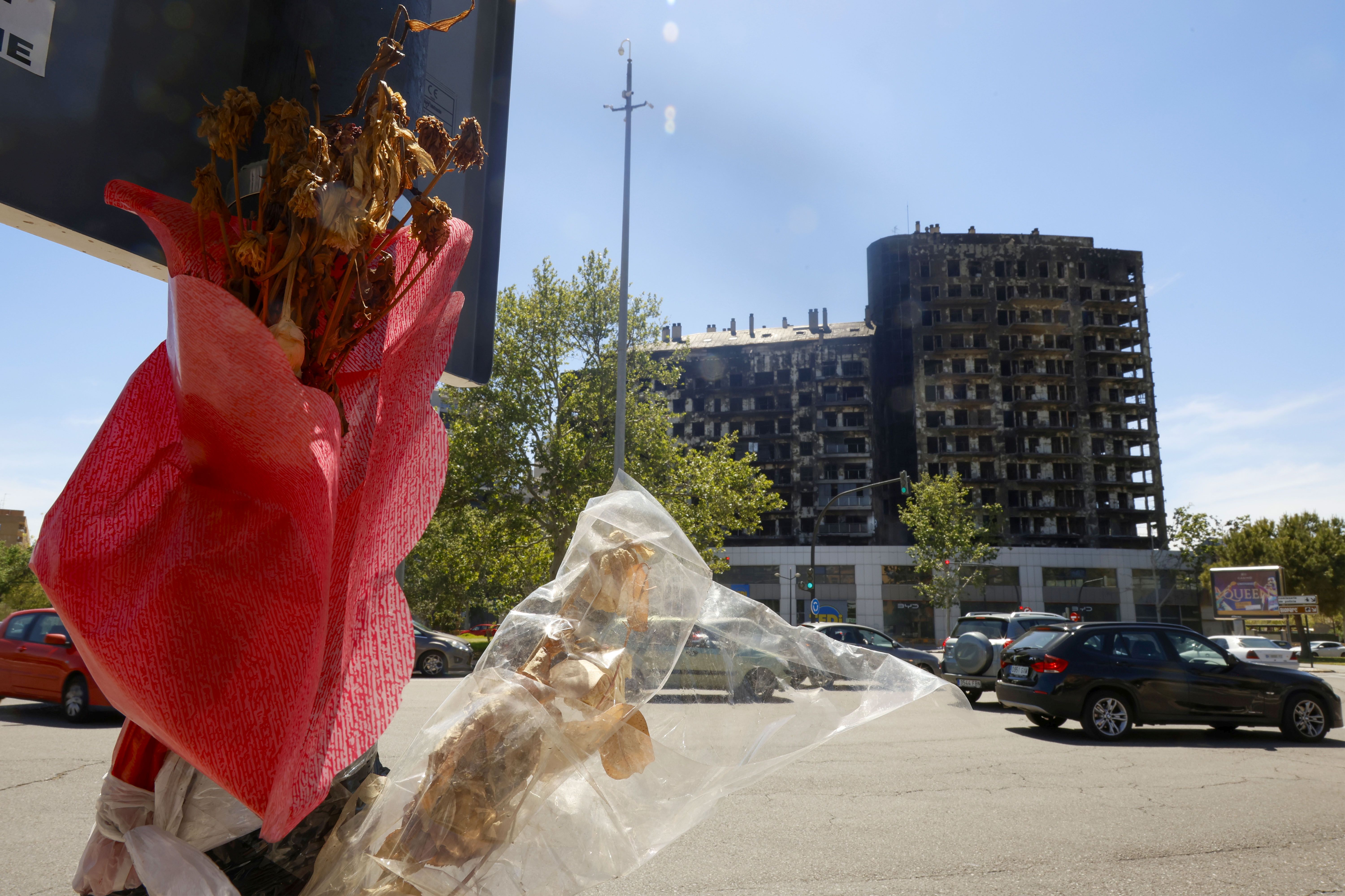 Fotos del edificio de Campanar, dos meses después del incendio