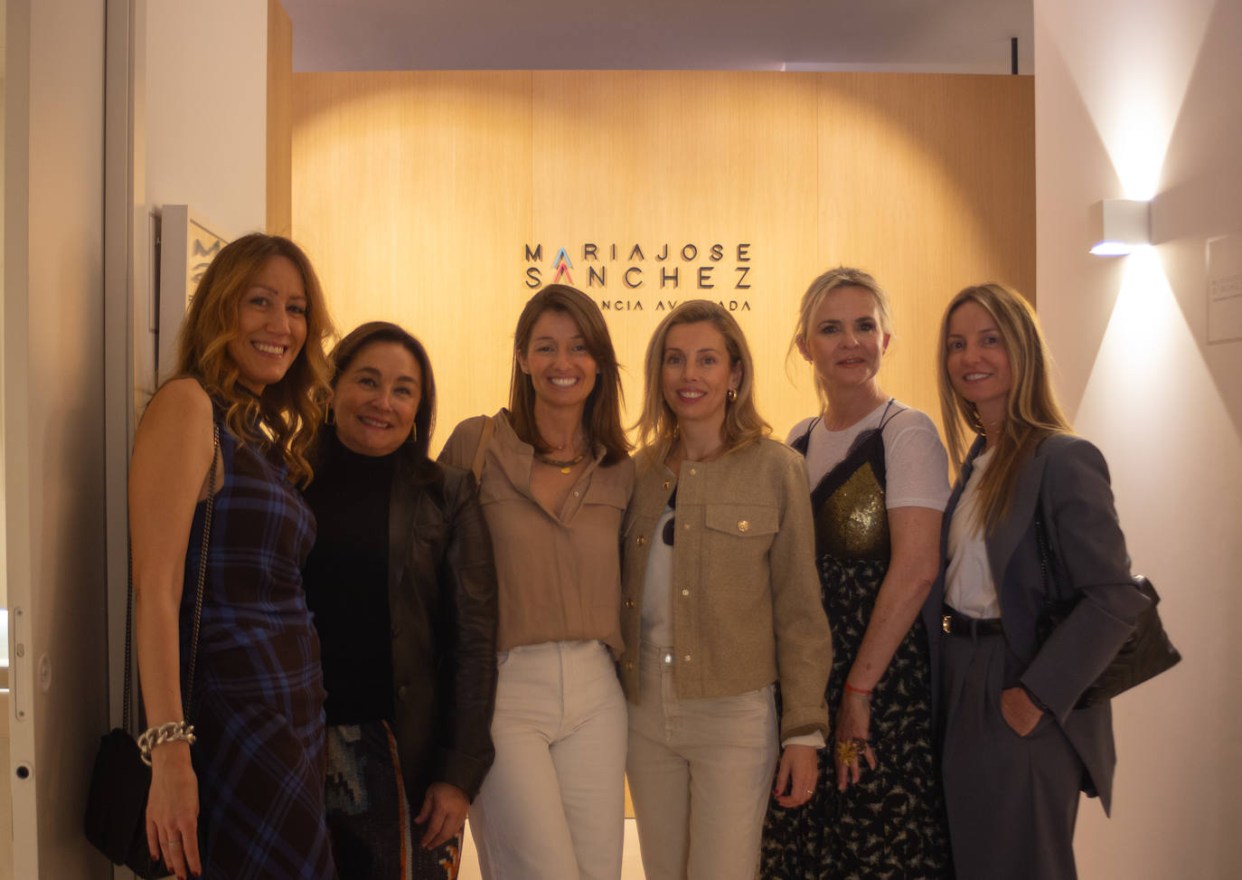 Mari Carmen Bañuls, Paloma Tárrega, Marta Marín, Salomé Corell, Eva Marcellán y Sandra Montalt.