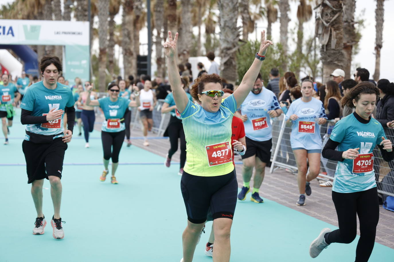 Fotos del ambiente en la 15K Valencia Abierta al Mar