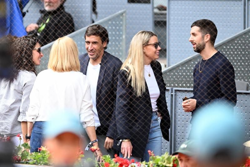 Los VIPs en el palco durante el partido de Nadal en Madrid: la infanta Elena, Alejandro Sanz o Broncano