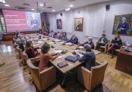 Descomunal lío en el Consell de Cultura por incluir una declaración de alto el fuego en Gaza