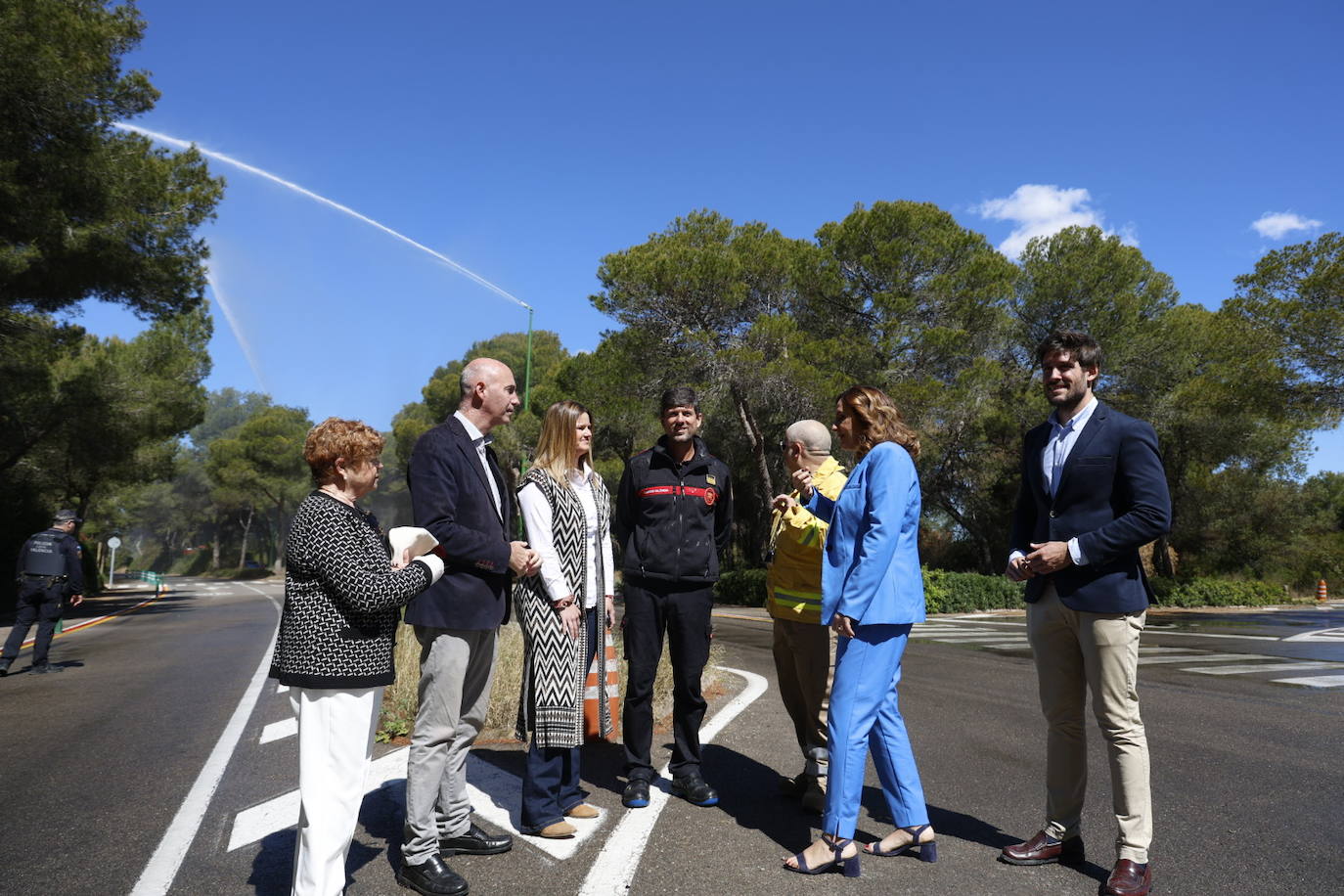 Valencia activa los ocho primeros cañones antiincendios en El Saler