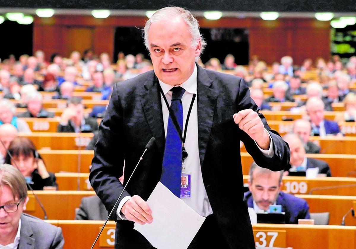 Esteban González Pons, durante una sesión en el Parlamento Europeo en 2019.