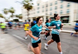 Mujeres, en la 15K Valencia Abierta al Mar del pasado abril de 2024.