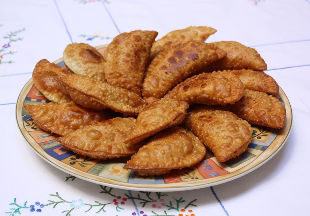 Plato de empanadillas.