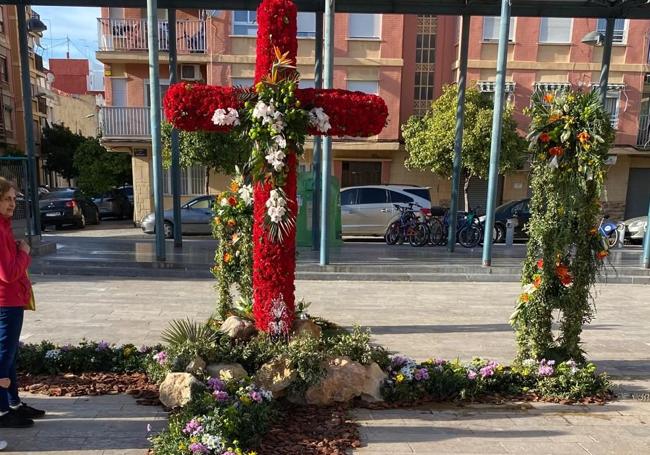 Cruz de las Fiestas en Honor del Santísimo Cristo de Nazaret.