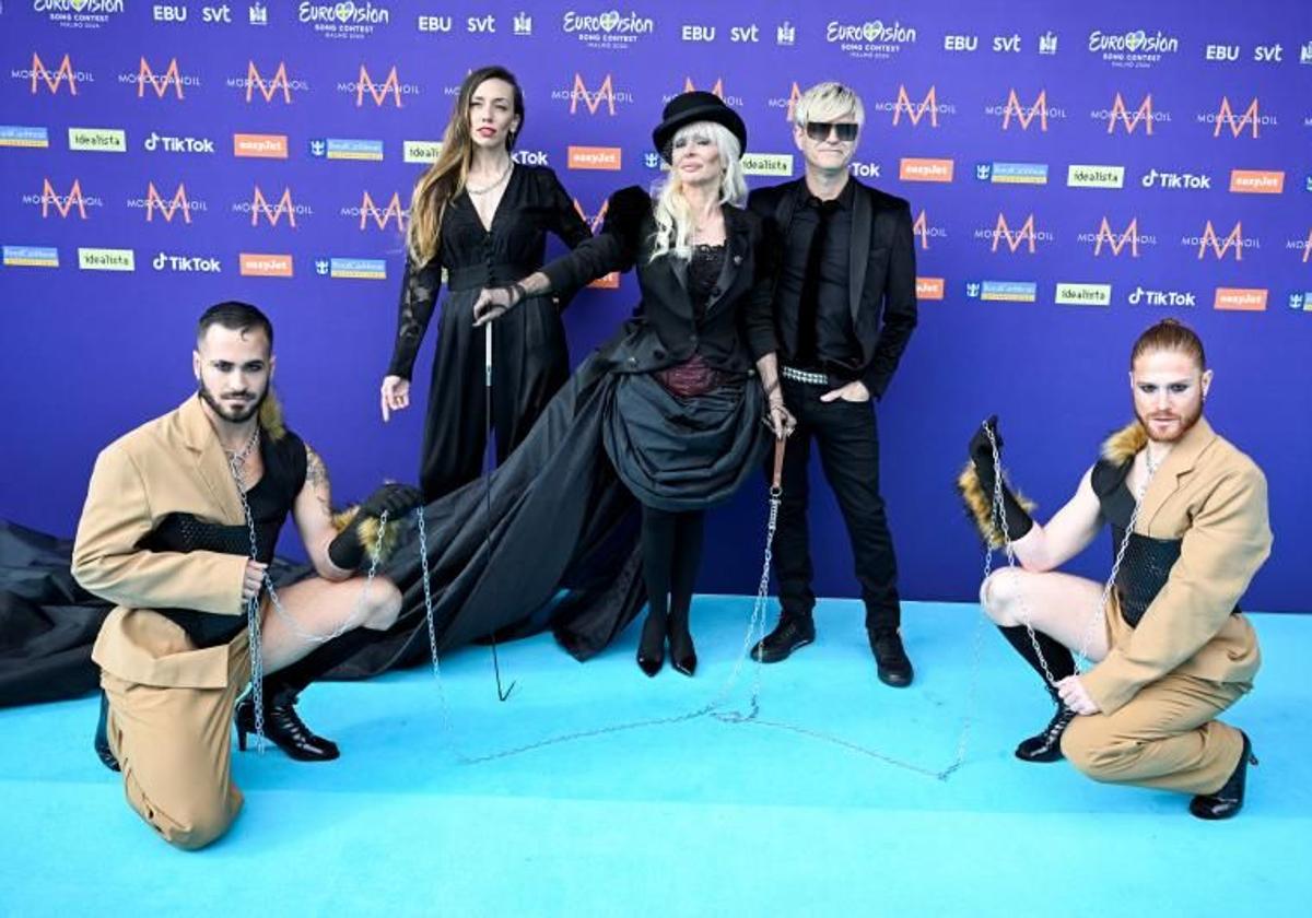 La alfombra turquesa de Eurovisión 2024
