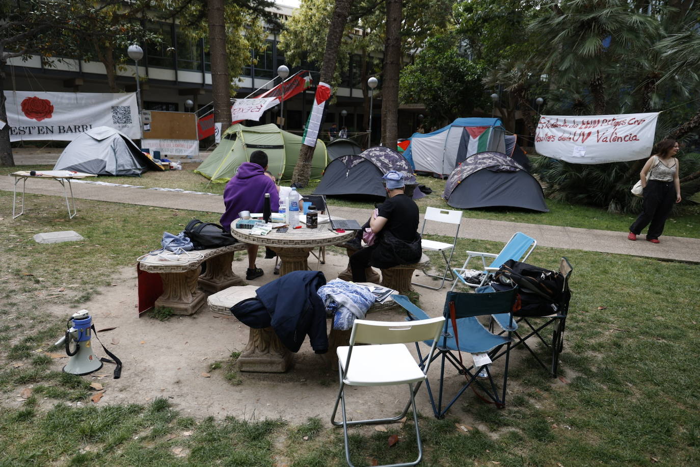 Fotos de la acampada pro-Palestina en Valencia