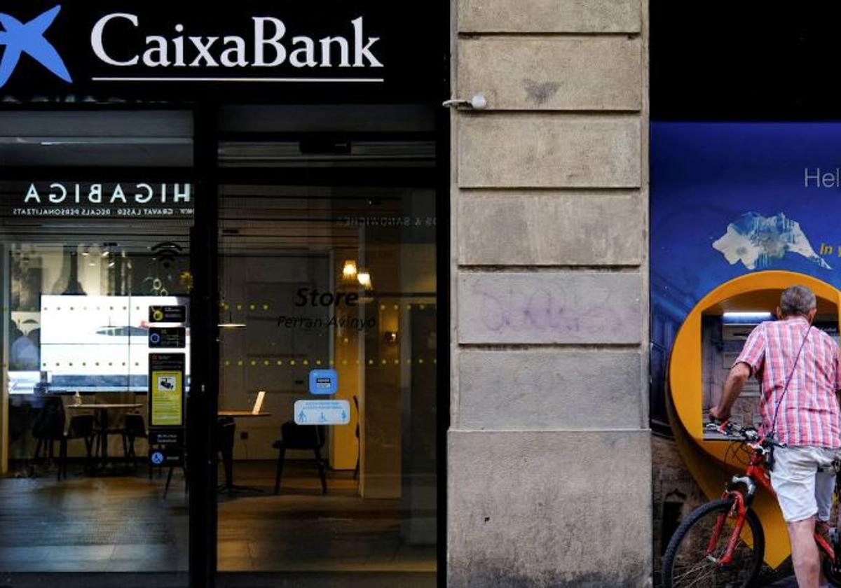 Caixabank ofrecerá un premio de hasta 250 euros a clientes nuevos y antiguos