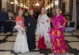 Mercedes Fillol, Carmen de Rosa, Laura Fitera y Mayrén Beneyto.