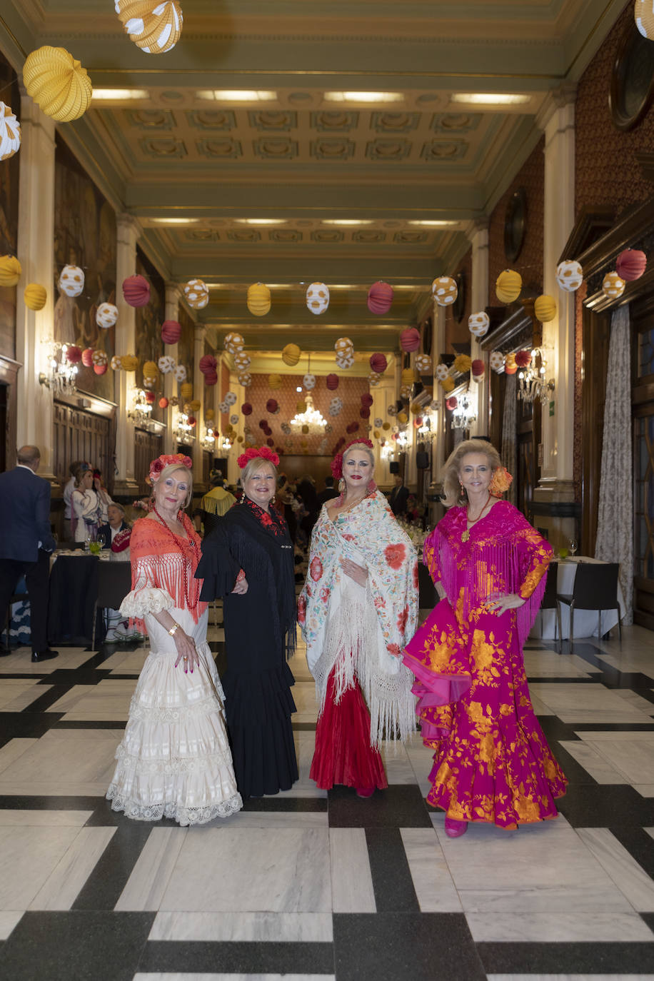 Mercedes Fillol, Carmen de Rosa, Laura Fitera y Mayrén Beneyto.