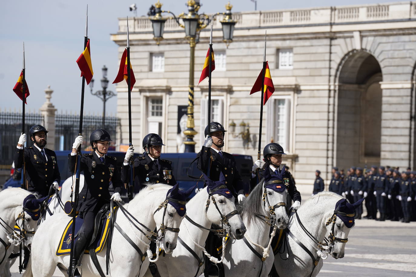 Los Reyes presiden el acto conmemorativo del Bicentenario de la Policía Nacional