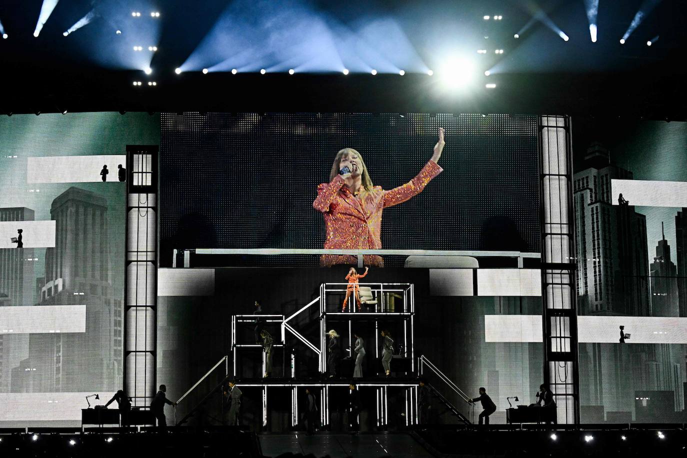 Taylor Swift revoluciona París con el primer concierto de su gira europea