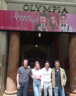 Álex Barahona, Ángela Cremonte, Alejo Sauras y Antonio Hortelano posan en el Olympia.