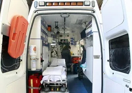 Interior de un ambulancia del SAMU.