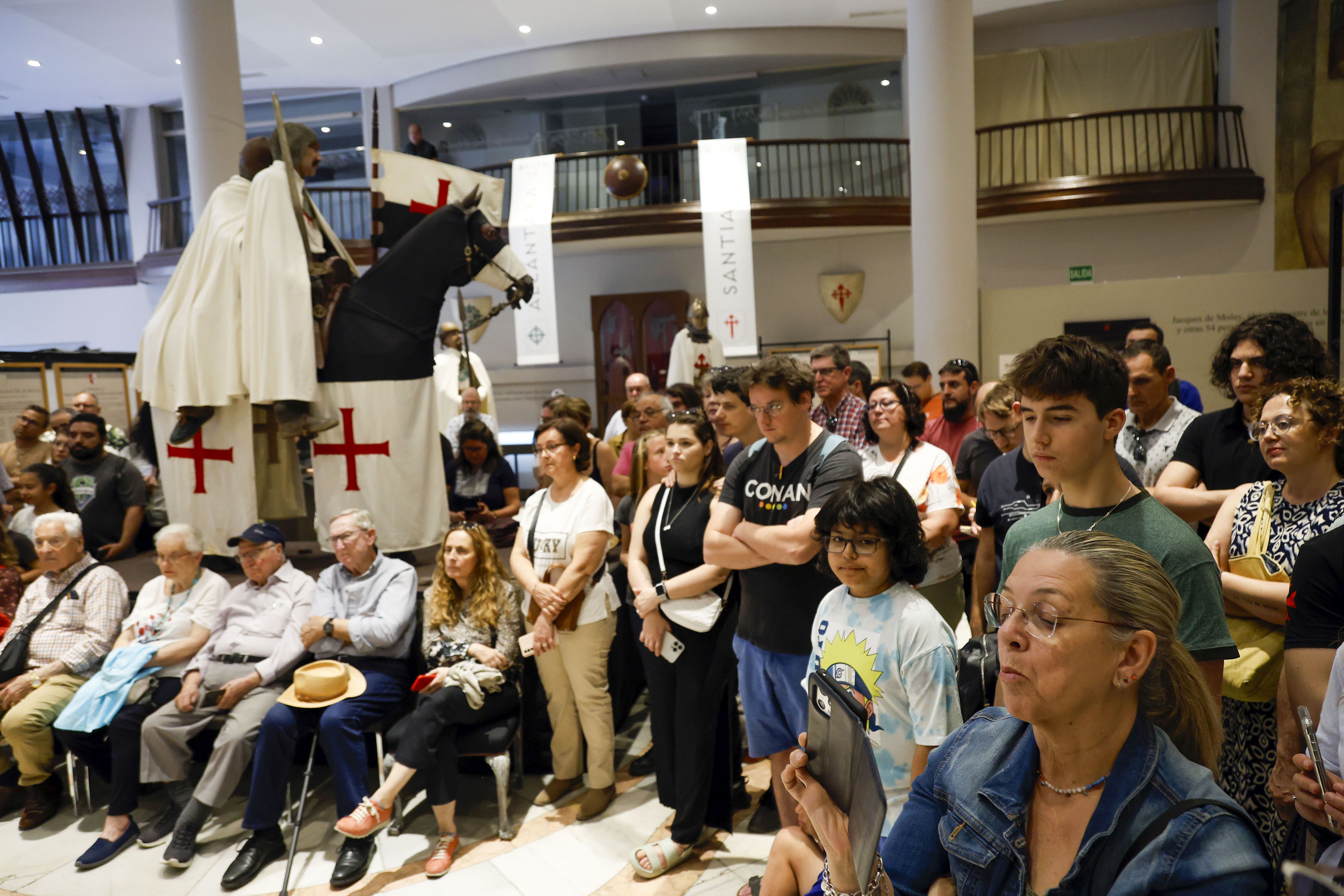 Espadas en alto: Lucha de templarios en Valencia