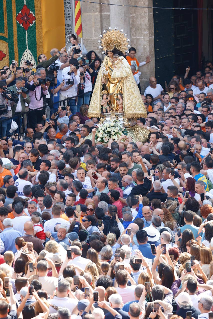 El Traslado de la Virgen desde la Basílica hasta la Catedral, en imágenes