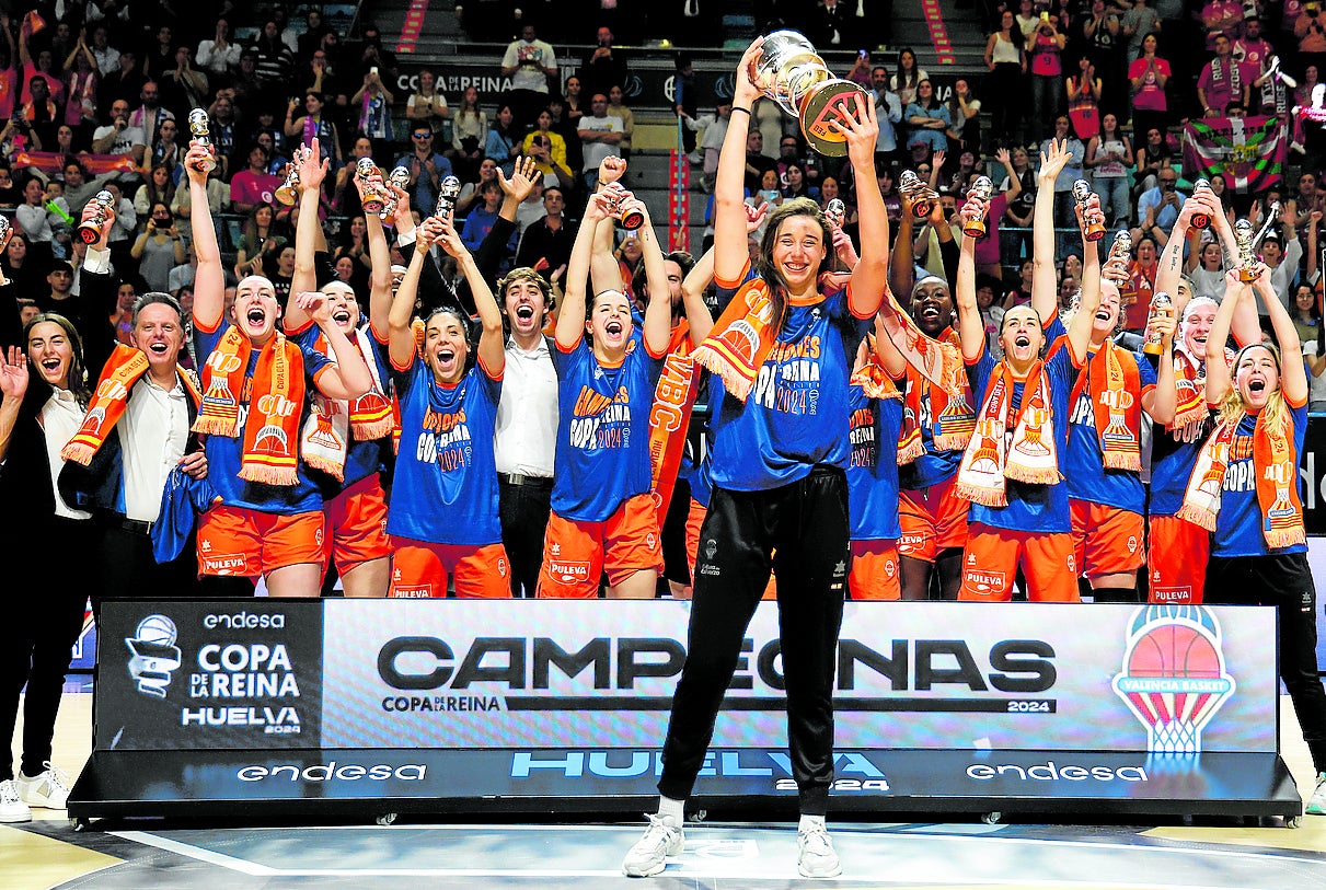 Copa de la Reina. El Valencia Basket conquistó su primer título copero el pasado marzo en Huelva.