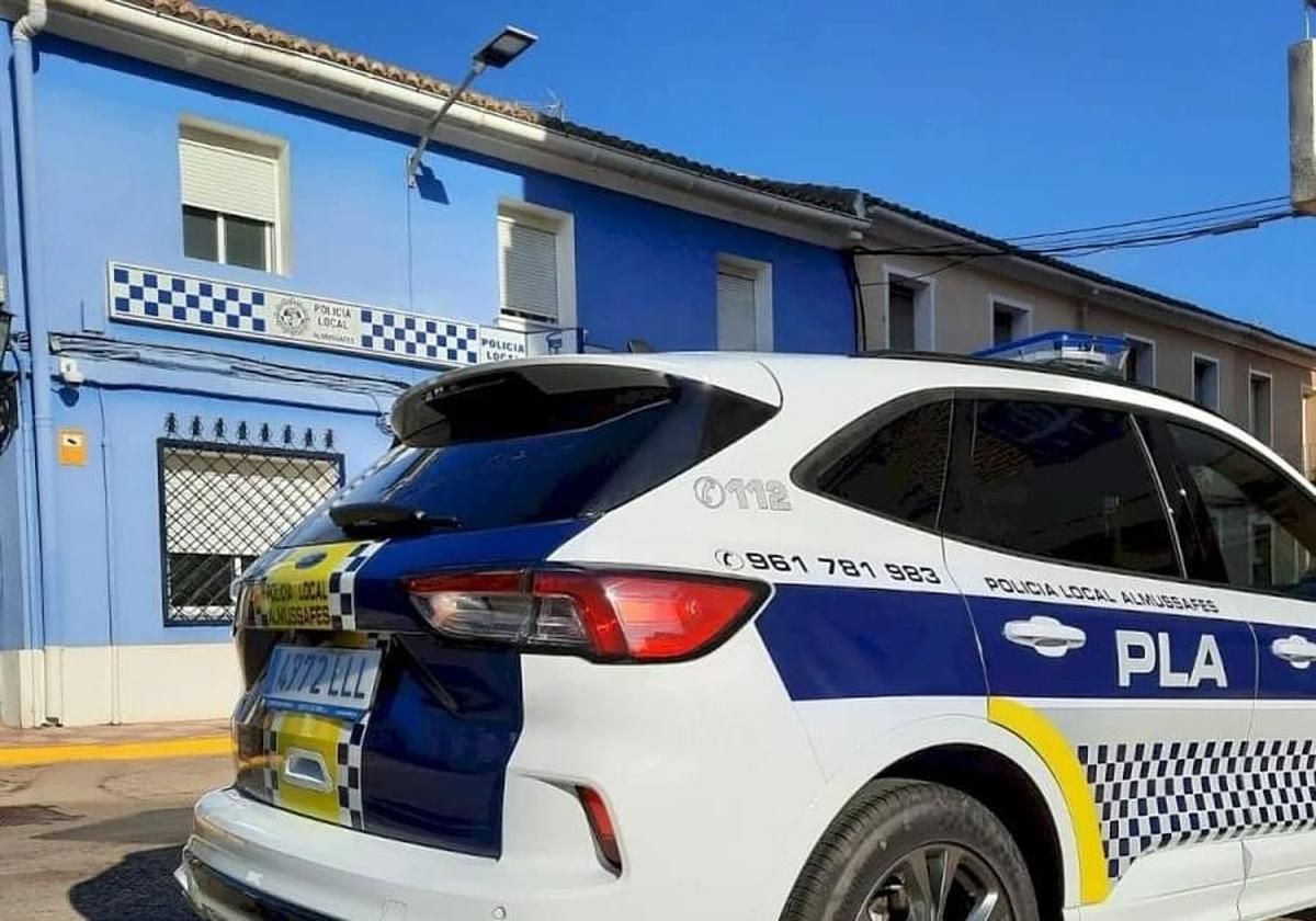 La Policía de Almussafes rescata a un menor.