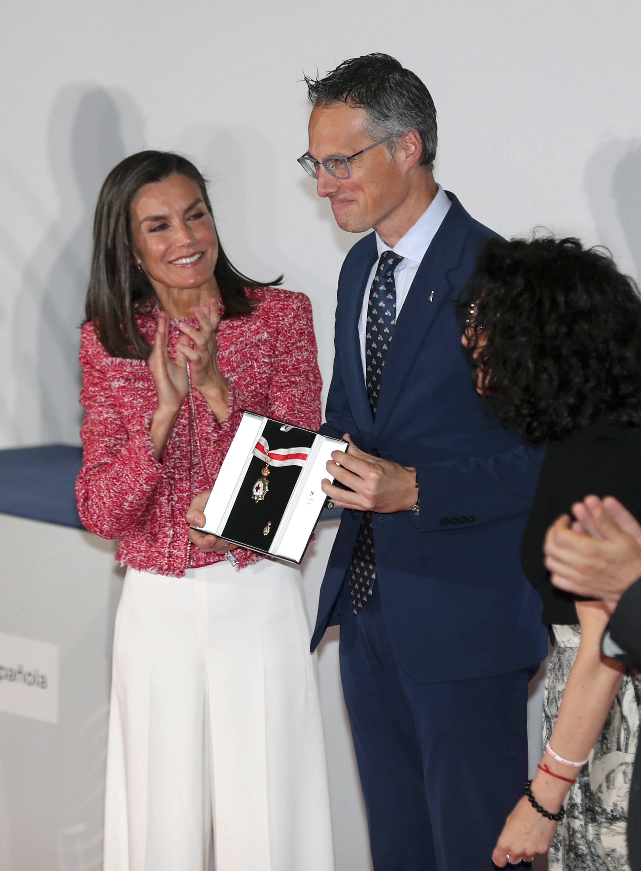 Letizia preside en Oviedo el acto del Día Mundial de la Cruz Roja