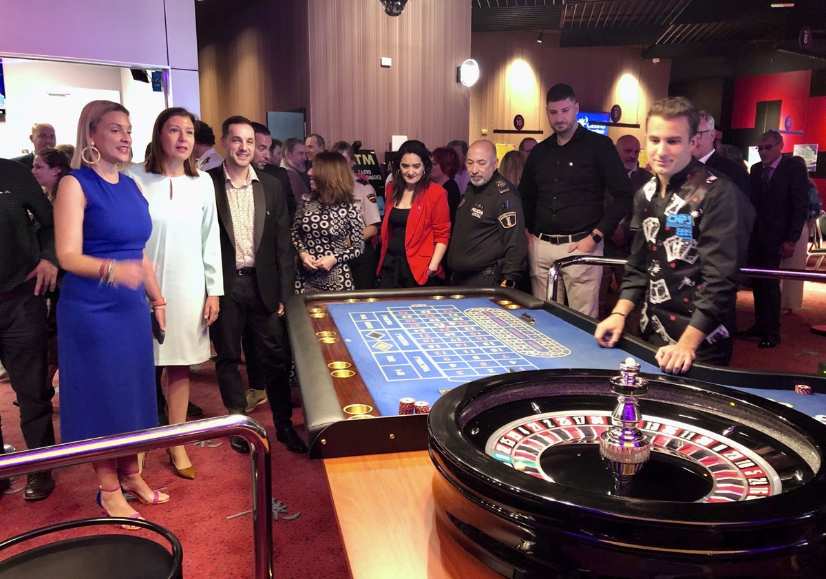 Imagen principal - La Marina Alta inaugura en Ondara su primer casino