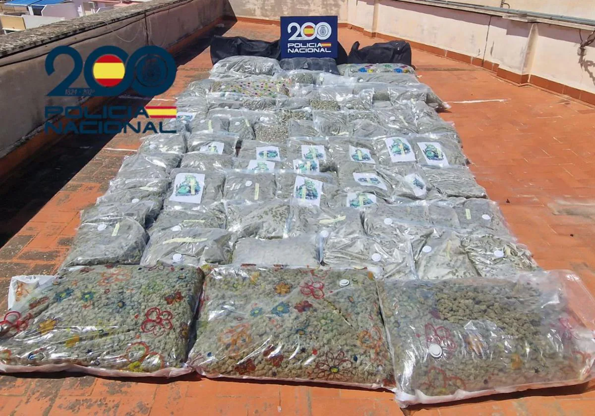 Una casa rural en Xixona, centro de operaciones de una organización que enviaba marihuana a Francia