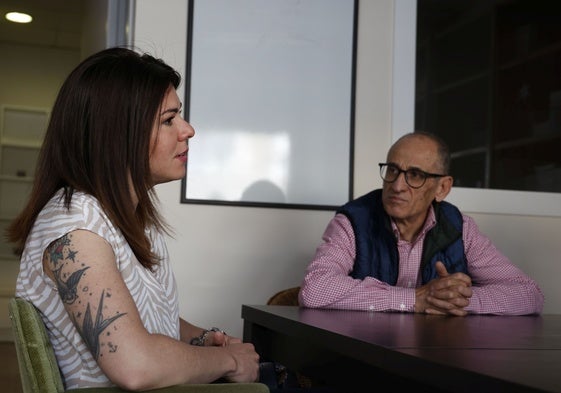 Almudena y José Ramón, dos afectados de la enfermedad de Crohn.