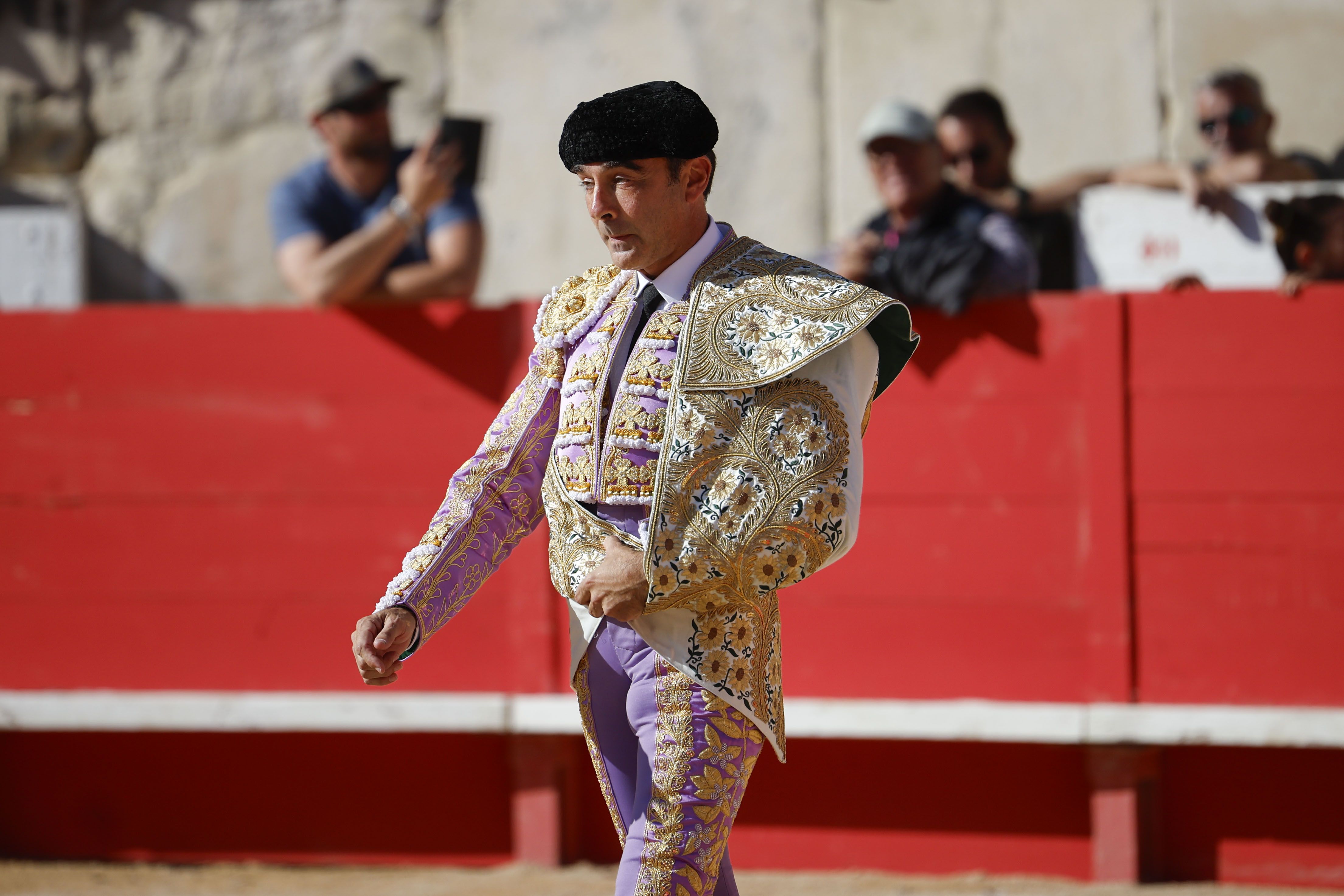 Enrique Ponce, en la Feria de Pentecostés 2024 de Nimes