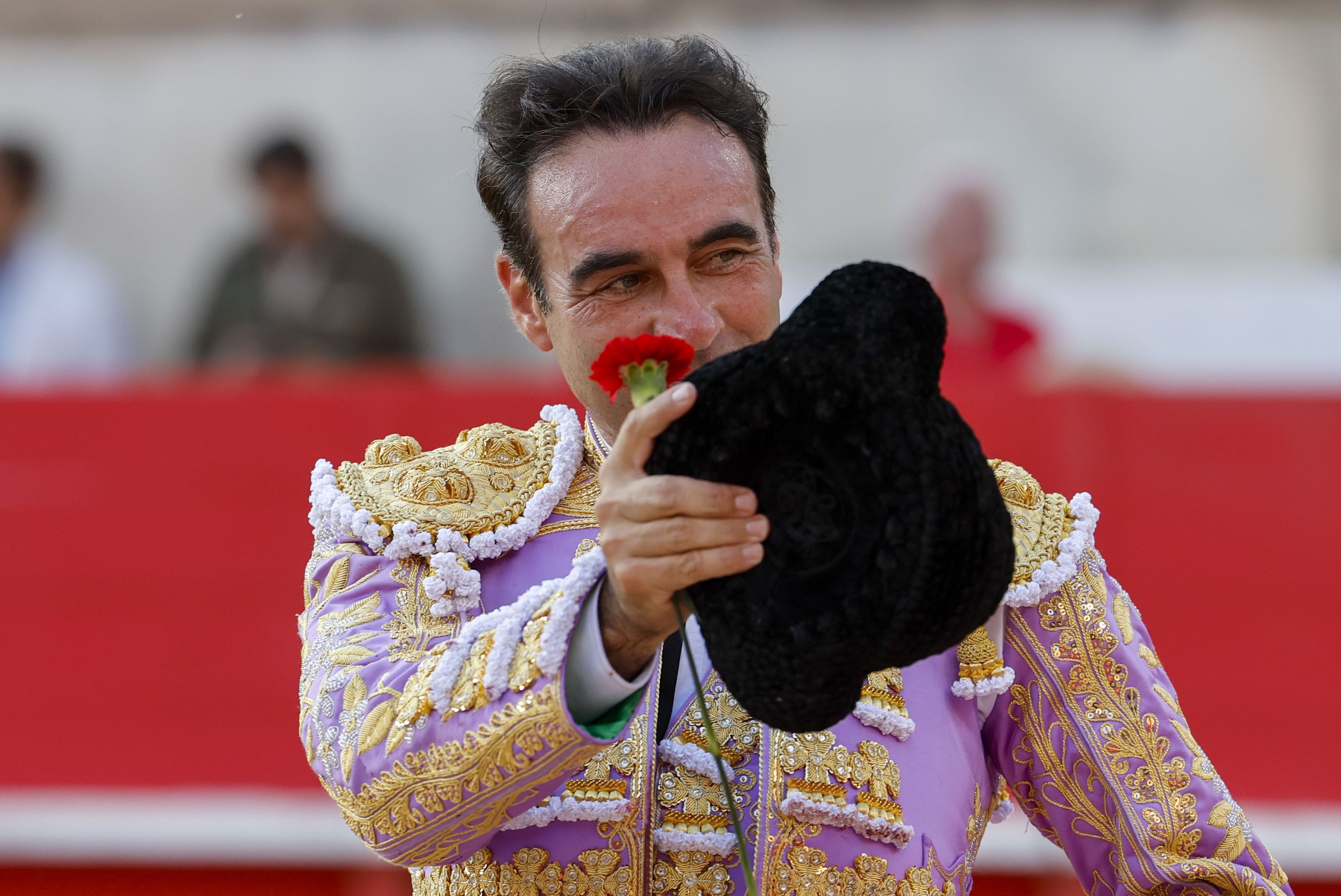 Enrique Ponce, en la Feria de Pentecostés 2024 de Nimes