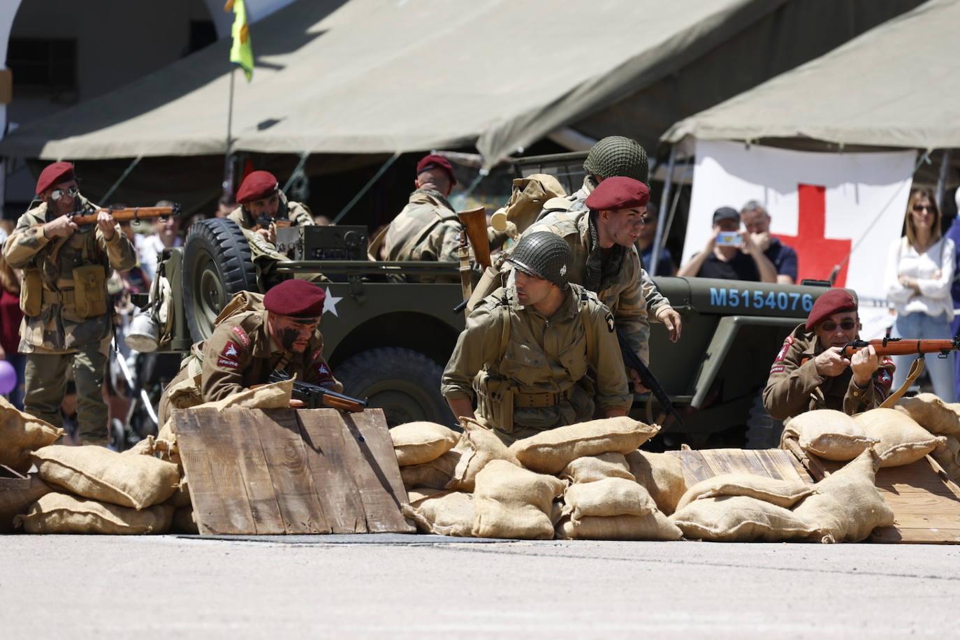 Fotos de la recreación del desembarco de Normandia en Valencia