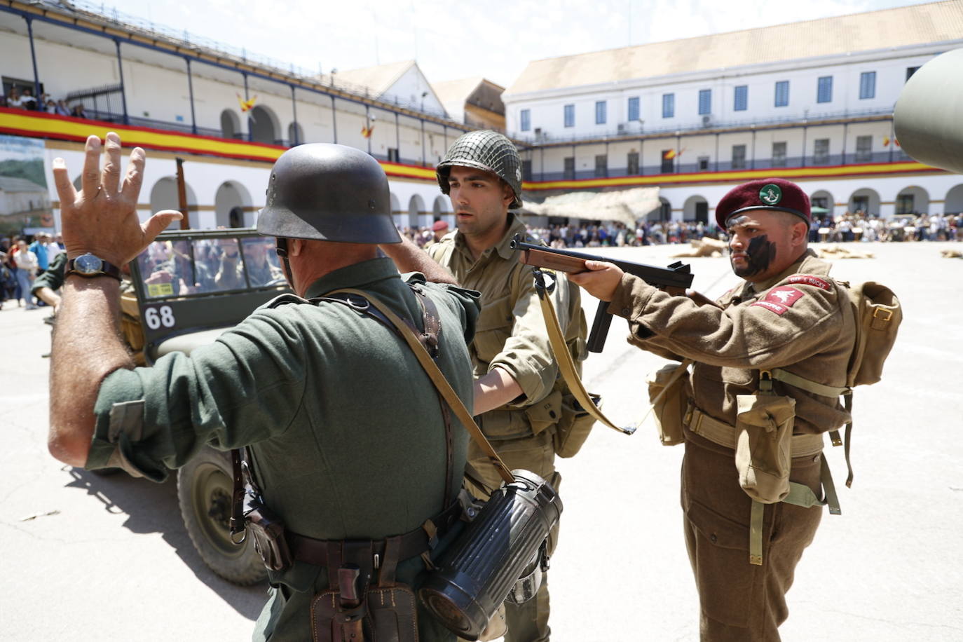 Fotos de la recreación del desembarco de Normandia en Valencia