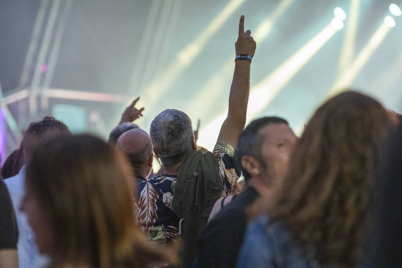 El grupo Los Planetas celebra los 30 años de su disco &#039;Super 8&#039; en un festival en los Jardines de Viveros de Valencia