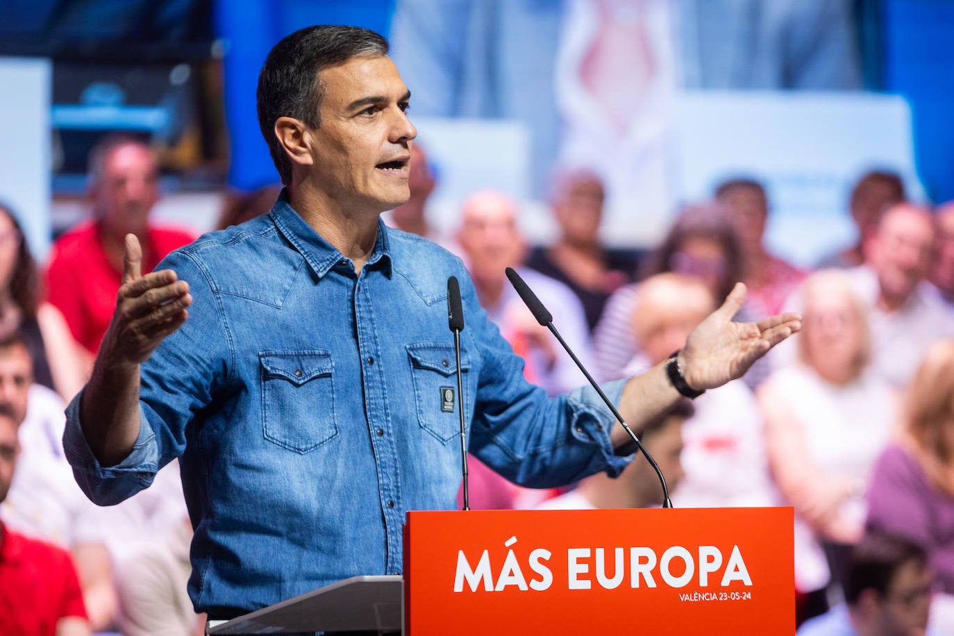 Las imágenes del miting de Pedro Sánchez en Valencia